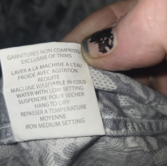 P2 Par Dubuc Men's Striped Graphic Shirt with Faces Design - Size M - Picture 4 of 5